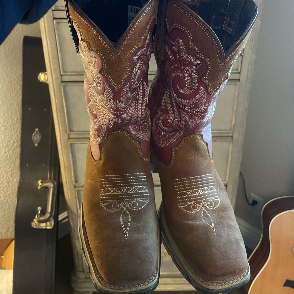 Durango rubber sole western boots. Women’s size 7.5